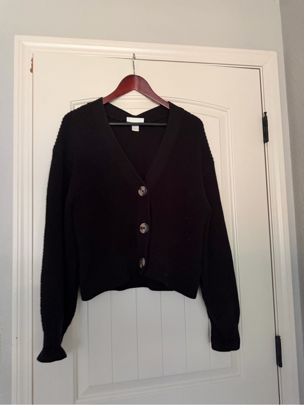 H&M black ribbed cardigan